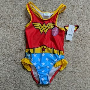 ❤️NWT Wonder Woman size 2T swimsuit
